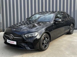 Mercedes-Benz E300 sedanas