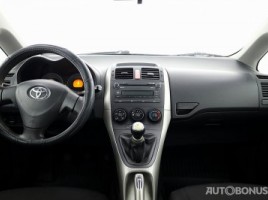 Toyota Auris, 1.6 l., hečbekas | 4