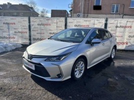 Toyota Corolla седан