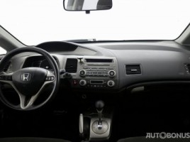 Honda Civic, 1.8 l., saloon | 4