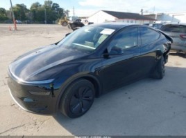 Tesla Model Y | 1