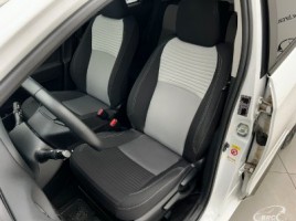 Toyota Yaris | 4