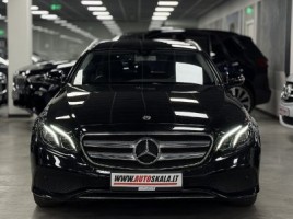 Mercedes-Benz E220 | 1