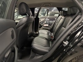 Mercedes-Benz E220 | 4