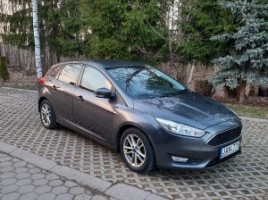 Ford Focus, 1.0 l., hatchback | 3