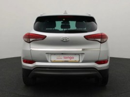 Hyundai Tucson | 4