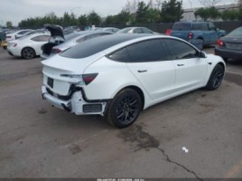 Tesla Model 3, sedanas | 3