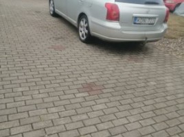 Toyota Avensis, 2.0 l., Универсал | 4