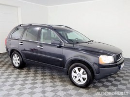 Volvo XC90 visureigis