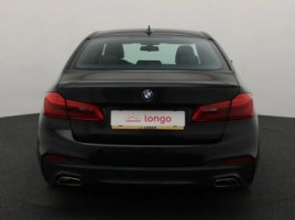 BMW 520, 2.0 l., saloon | 4