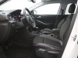 Opel Grandland X, 1.2 l., Внедорожник | 3
