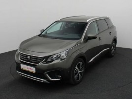 Peugeot 5008 cross-country