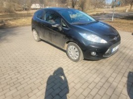 Ford Fiesta, hatchback | 1