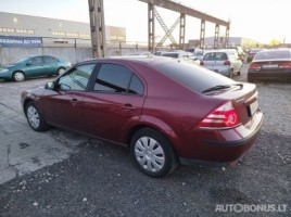 Ford Mondeo, 1.8 l., hatchback | 3