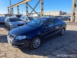 Volkswagen Passat, 1.6 l., sedanas | 1