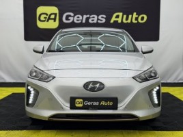 Hyundai IONIQ | 1