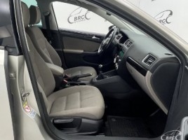 Volkswagen Jetta, 1.4 l., saloon | 3