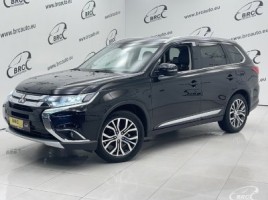 Mitsubishi Outlander cross-country