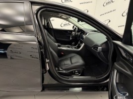 Jaguar XE, 2.0 l., sedanas | 3