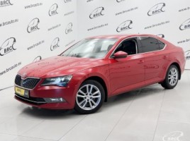 Skoda Superb sedanas