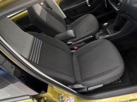 Volkswagen Up, hatchback | 4