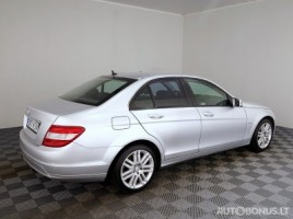 Mercedes-Benz C220 | 2
