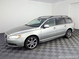 Volvo V70, 2.4 l., universalas | 1