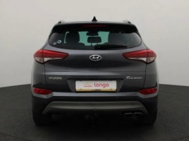 Hyundai Tucson | 4