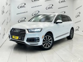 Audi Q7 cross-country