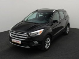 Ford Kuga cross-country