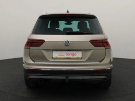 Volkswagen Tiguan | 3