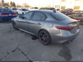 Alfa Romeo Giulia | 2