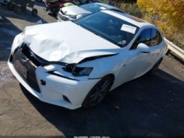 Lexus IS 200 | 1