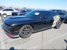 Dodge Challenger | 1