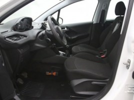 Peugeot 208 | 3