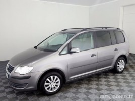 Volkswagen Touran | 1