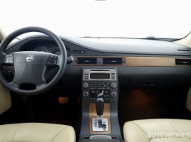Volvo V70 | 4