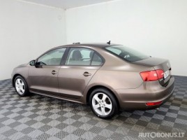 Volkswagen Jetta | 3