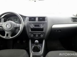 Volkswagen Jetta | 4