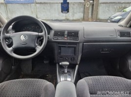 Volkswagen Golf | 4
