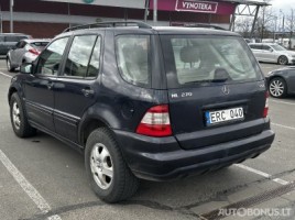 Mercedes-Benz ML270 | 3