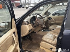 Mercedes-Benz ML270 | 4