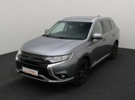 Mitsubishi Outlander visureigis