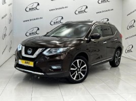 Nissan X-Trail внедорожник