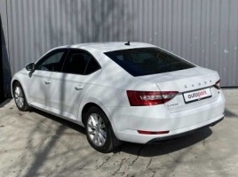 Skoda Superb, 1.4 l., Седан | 4