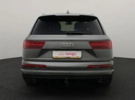 Audi Q7 | 4