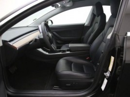 Tesla Model 3, sedanas | 3