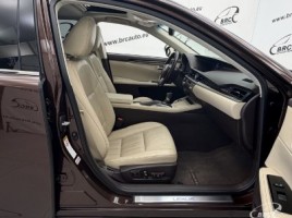 Lexus ES 300h | 3