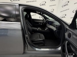 Mercedes-Benz E220, 2.0 l., sedanas | 3