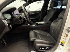 BMW M550, 4.4 l., Седан | 3